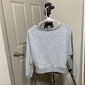 Grey crewneck